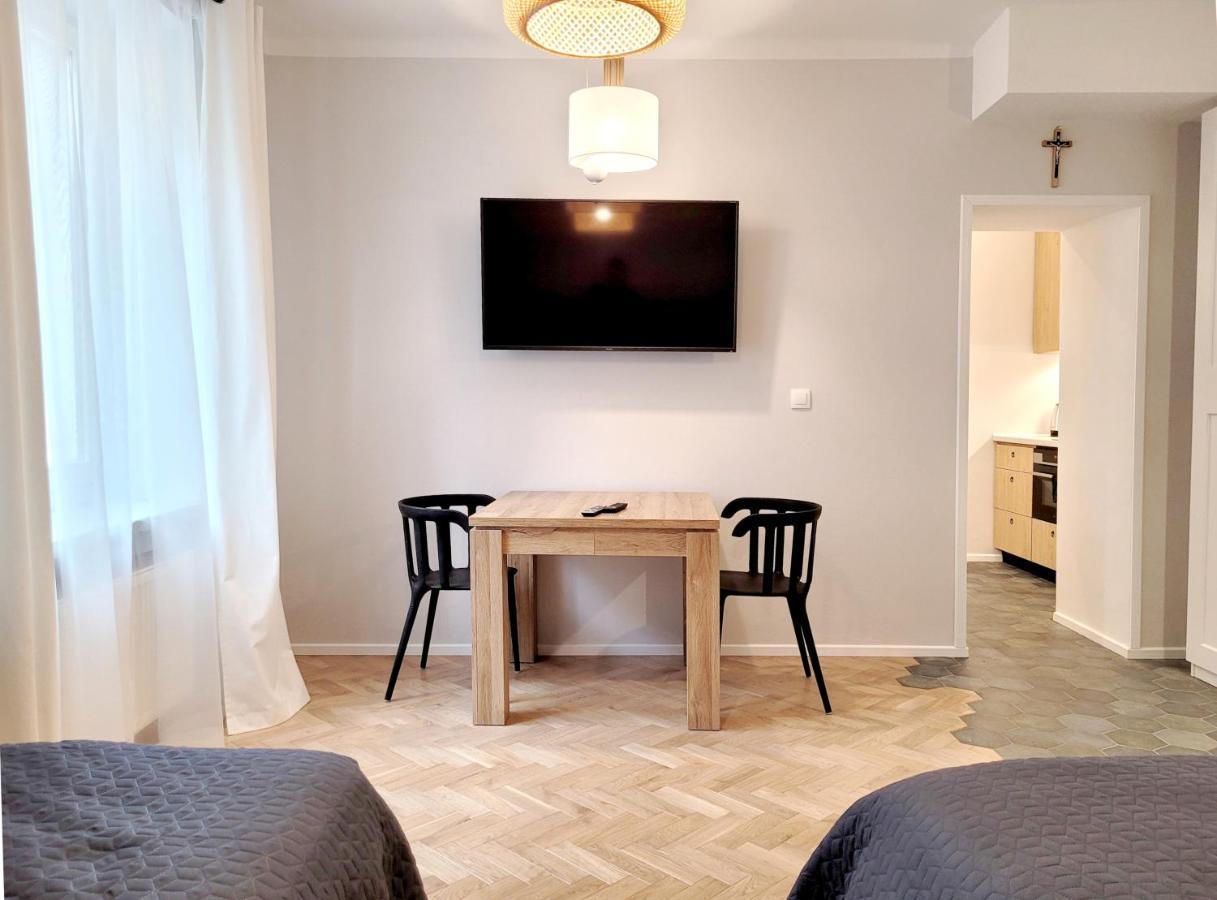 Kana - Stylish Apartment In Krakow Pomorska - Close, Wifi, Smart Tv קרקוב מראה חיצוני תמונה