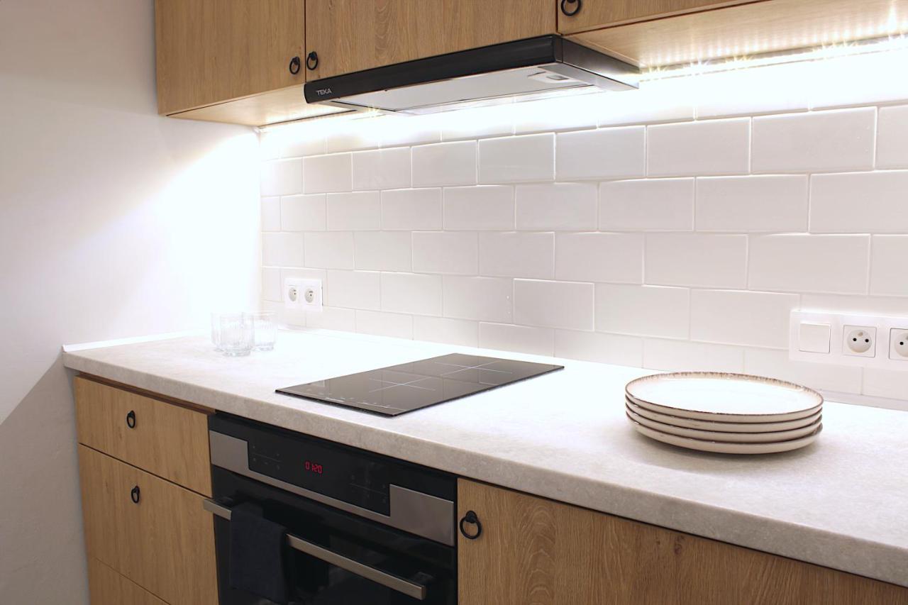 Kana - Stylish Apartment In Krakow Pomorska - Close, Wifi, Smart Tv קרקוב מראה חיצוני תמונה