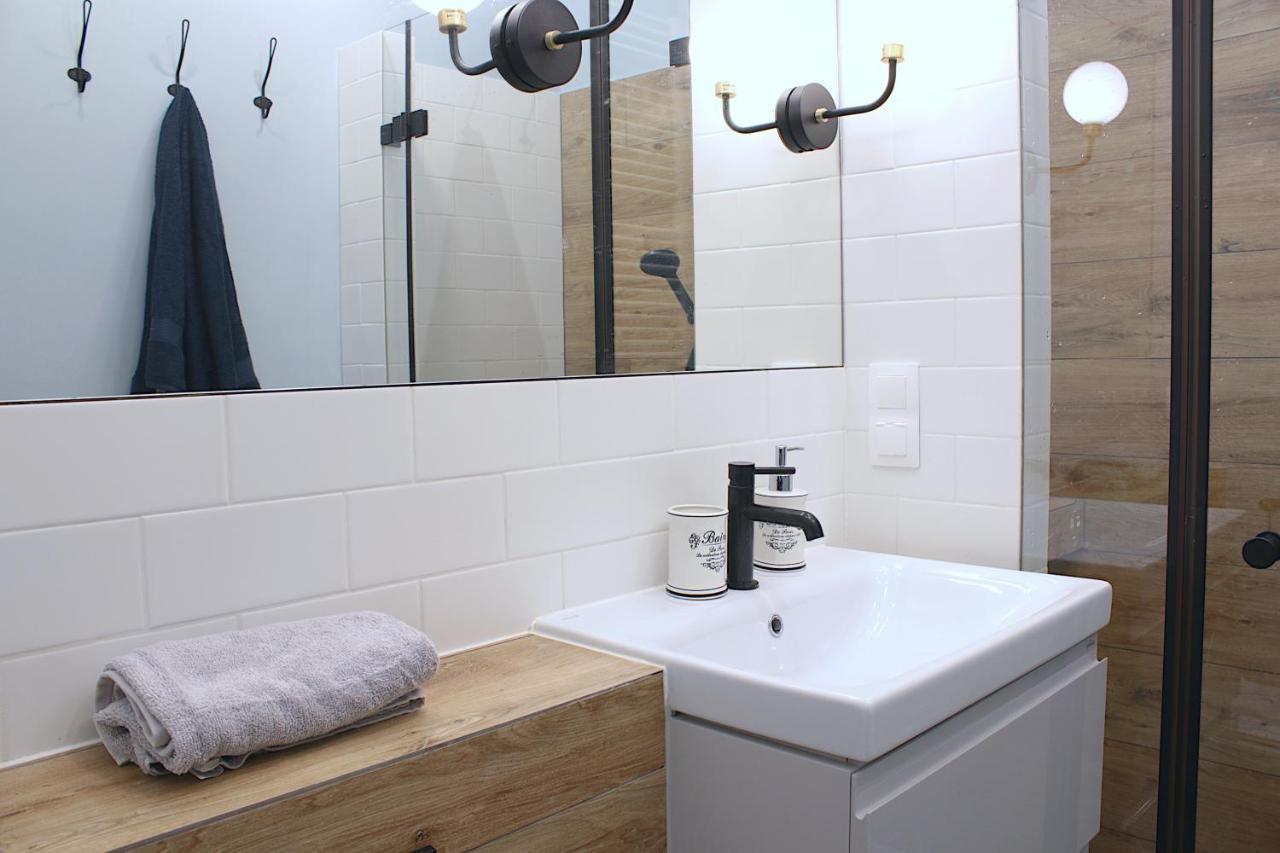 Kana - Stylish Apartment In Krakow Pomorska - Close, Wifi, Smart Tv קרקוב מראה חיצוני תמונה
